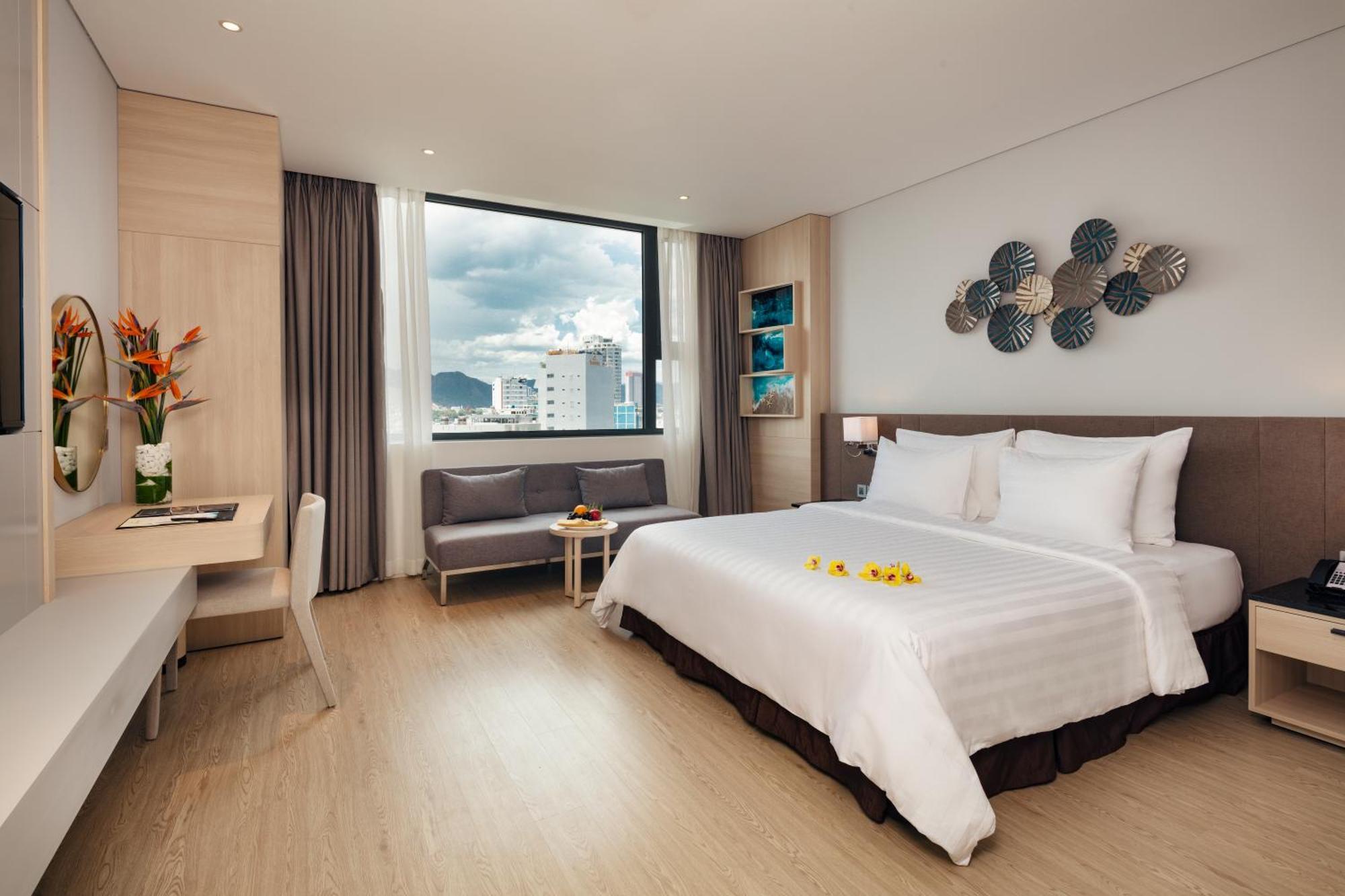 Dqua Hotel Nha Trang Bagian luar foto